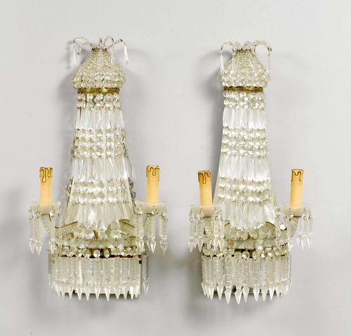 PAIR OF APPLIQUES WITH CRYSTAL HANGINGS, Louis XVI style, 20th century. Cut glass. 2 light branches. H 66 cm. Fitted for electricity.