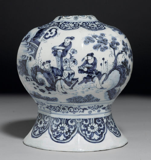 BALUSTER VASE WITH CHINOISERIE DECORATIONS,