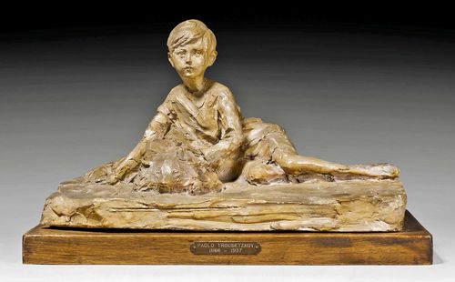 TROUBETZKOY, P. (Paolo Troubetzkoy, 1866-1938), circa 1900. Patinated plaster. Mounted on a wooden base. With plaque "Paolo Troubetzkoy 1866-1937". Small chips. 31x24.5x20 cm.