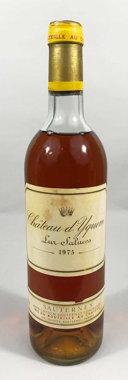 1 bt Sauternes Ch. D'Yquem 1er Cru Classé Supérieur 0.75 L 1975