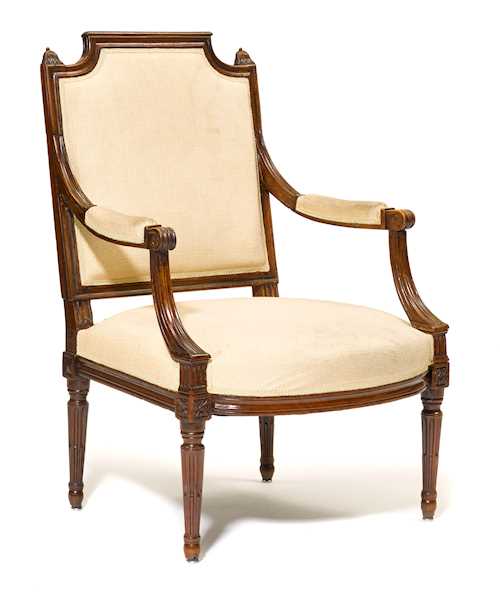 FAUTEUIL "À LA REINE"