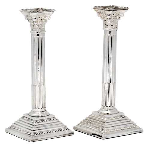 A PAIR OF CANDLESTICKS