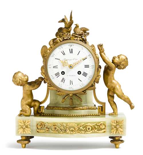 MANTEL CLOCK