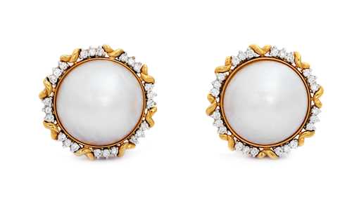 PEARL AND DIAMOND EARCLIPS.