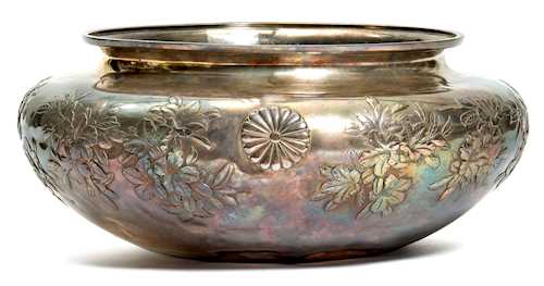 A LARGE SILVER PUNCH BOWL.