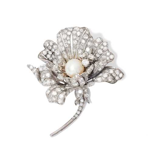 PEARL AND DIAMOND BROOCH, ca. 1940.