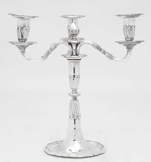 TRUMPET-SHAPED CANDELABRA