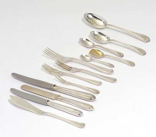 CUTLERY SET