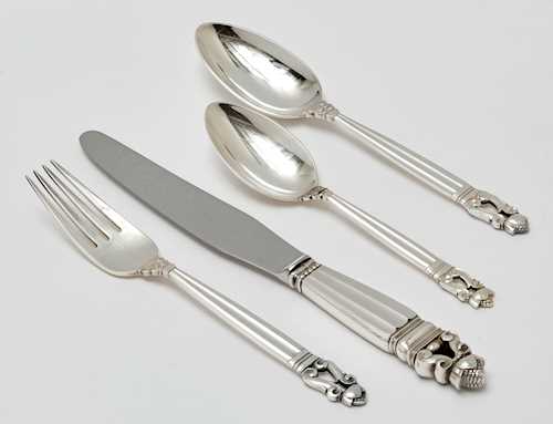 CUTLERY SET