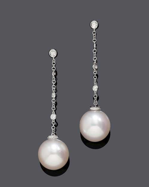 PEARL AND DIAMOND EAR PENDANTS.