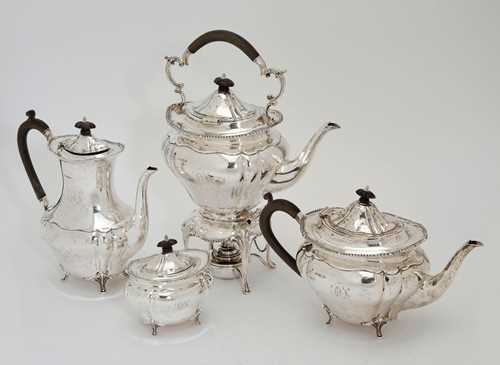 COFFEE AND TEA SERVICE