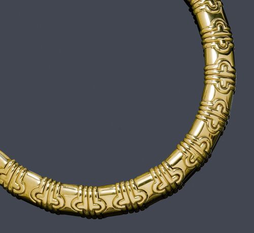 GOLD NECKLACE, BULGARI. Yellow gold 750, 165g. Parentesi model. Ref. CL  783-8, classic necklace with a geometric pattern, W ca.  cm, L ca. 38  cm. With copy of invoice, November 1994. Gelbgold 750, 165g.