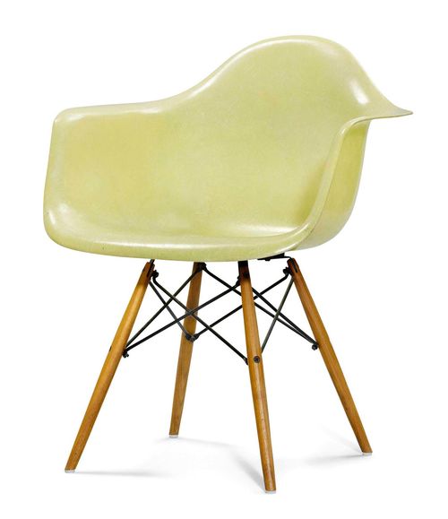 CHARLES & RAY EAMES (1907 - 1978) (1912 - 1988) ARMCHAIR, Model "DAR", Designed in 1948/50 for Zenith Plastics; from 1953 Herman Miller Fiberglass, steel and birch.