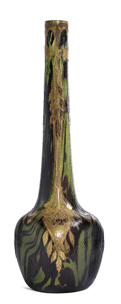 SAINT DENIS PARIS LARGE  VASE, c. 1900 Green glass with red streaks, with etched and gilt decoration. Signed S.Denis Paris. H. 60 cm.