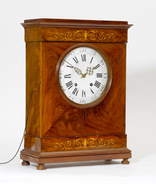 MANTEL CLOCK,