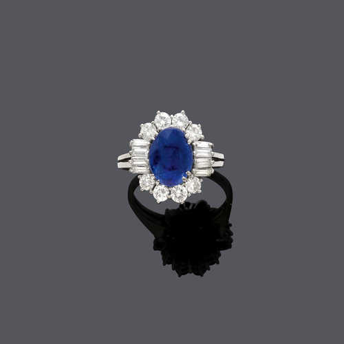 SAPPHIRE AND DIAMOND RING, ca. 1960.