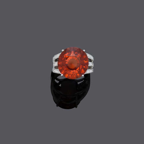 SPESSARTITE AND DIAMOND RING.