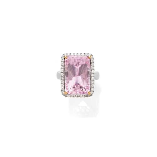 KUNZITE AND DIAMOND RING.