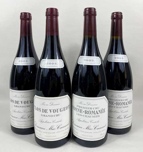 Lot de 4: 2 bts Clos de Vougeot D. Méo-Camuzet Grand Cru 0.75 L 2002; 2 bts Vosne-Romanée D.Méo-Camuzet Les Chaumes 1er Cru 0.75 L 2003