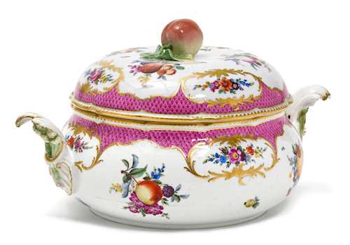 A SOUP TUREEN