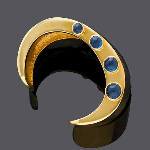 MULTIGEM, DIAMOND AND GOLD BANGLE.