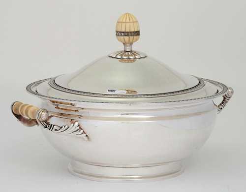 LIDDED TUREEN