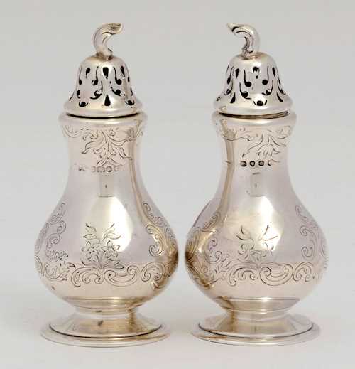 A PAIR OF SPICE SHAKERS
