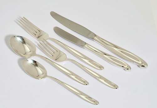 CUTLERY SET