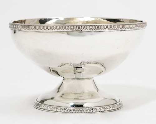 FOOTED BOWL