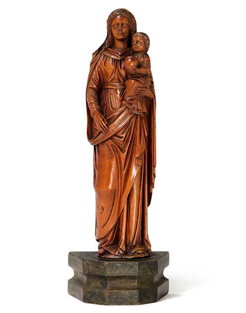 BOXWOOD MADONNA WITH CHILD