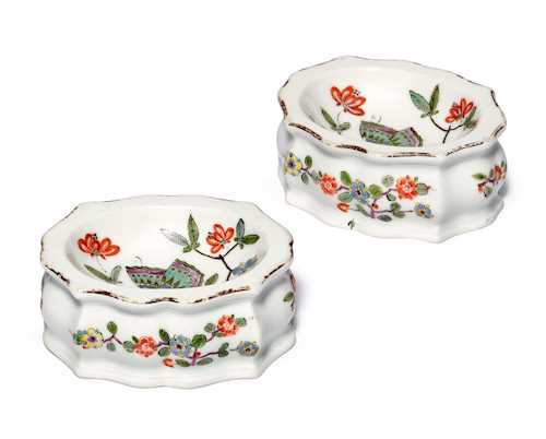 PROVENANCE PRIVATE COLLECTION LAKE GENEVA
A PAIR OF SALT CELLARS WITH BUTTERFLY DECORATION