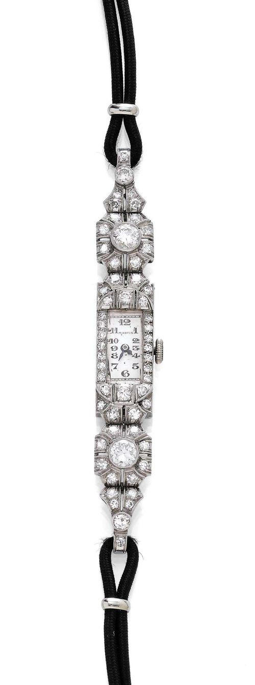 DIAMANT-DAMENARMBANDUHR,  MARVIN, um 1925.