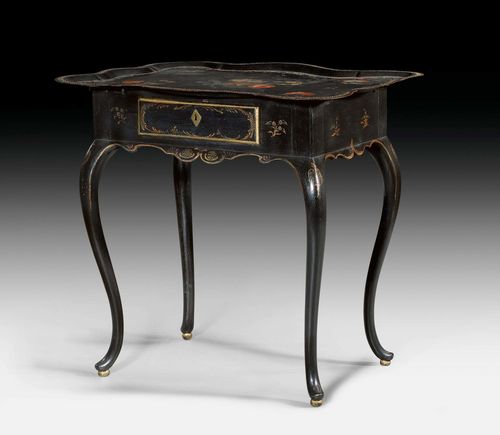 PAINTED SALON TABLE, known as a "tea table", Louis XV, probably northern German or Danish 18th/19th century. Polychrome painted wood and metal. The front with 1 drawer with various compartments. 77x56x72 cm. Provenance: - Formerly the property of Tsarina Maria Feodorovna. - From a German private collection, acquired in Copenhagen in 2002.