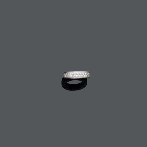 DIAMANT-RING.