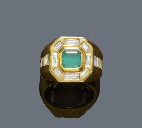 SMARAGD-DIAMANT-RING.