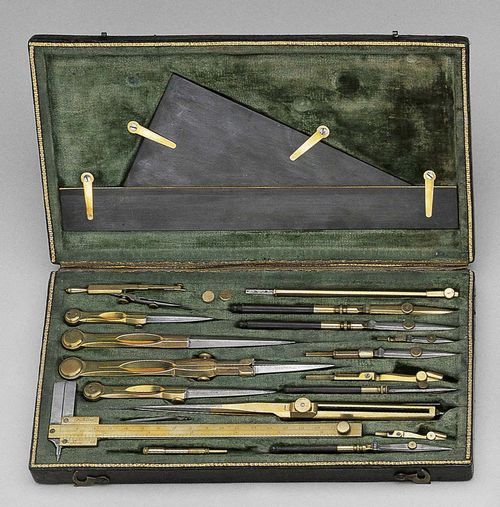 A SET OF DRAWING INSTRUMENTS, Paris, 19th c. Brass and steel. Black leather case containing various compasses, rulers and sectors, 27.5x15x3.5 cm.