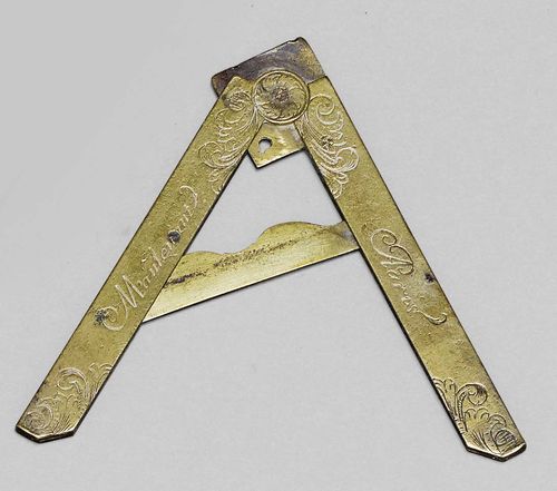 A LOT OF 3 MEASURING INSTRUMENTS, France, circa 1730/40 resp. England, 19th c. Brass. Proportinonal compass sign. MAULERIAUT PARIS, L 9 cm. Protractor sign. LANGLOIS PARIS, 9.8 cm resp. MEFSER LONDON, D 15.5 cm.