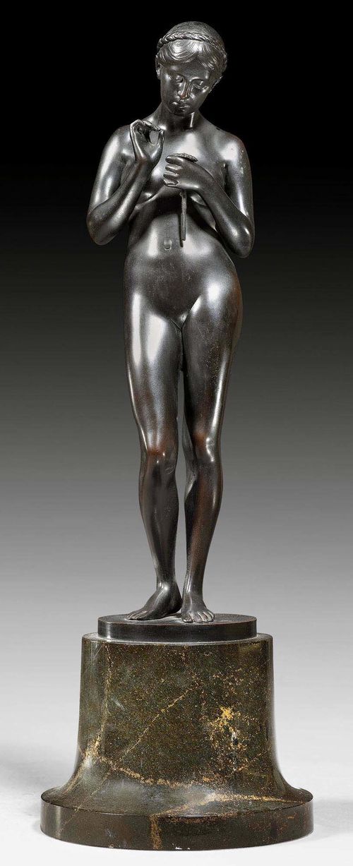 MOEST, J. (Josef Moest, 1873-1914), Germany, late 19th century. Burnished bronze. On brown-black veined marble base. Signed MOEST. With foundry mark "Portmann & Co." H 39 cm. Provenance: Aristocratic collection, Germany.