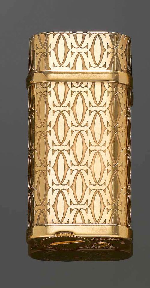 LIGHTER CARTIER. Gold plated. Gas lighter