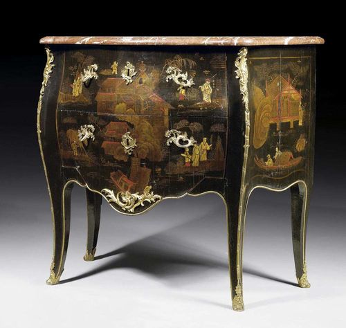 LACQUER CHEST OF DRAWERS, Louis XV, Paris circa 1760. Wood lacquered on all sides in "goût chinois"; with colourful pagoda and park figural scenes on black ground. The centrally bombé front with 2 sans traverse drawers, gilt bronze mounts and sabots and richly shaped "Rouge Royal top. Requires some restoration. 99x51x91 cm. Provenance: from a very important private collection, Switzerland.