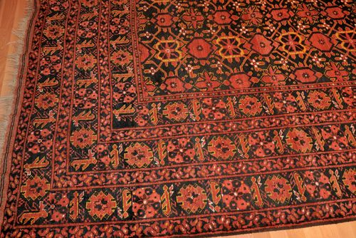 BASHIR CARPET, antique. In good condition, 265x335 cm.