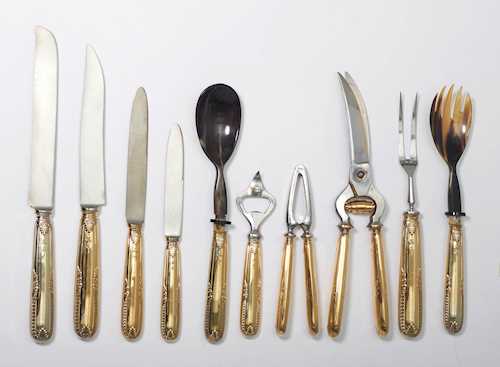 LOT COMPRISING 24 SMALL AND 24 LARGE SILVER-GILT KNIVES AND VARIOUS ITEMS OF CUTLERY