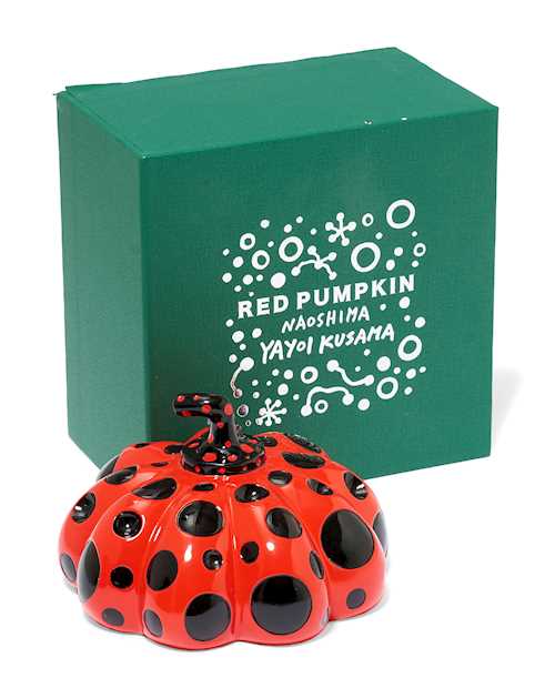 YAYOI KUSAMA