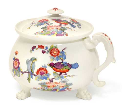 SMALL CREAM POT WITH KAKIEMON DECORATION