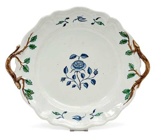 FAIENCE PLATTER WITH HANDLES