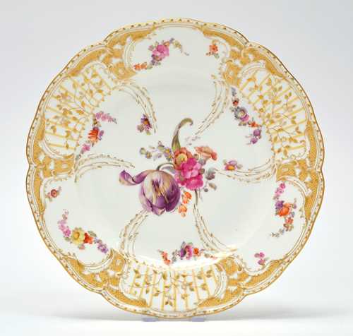 PLATE FROM "THE 1ST POTSDAM TABLE SERVICE"
