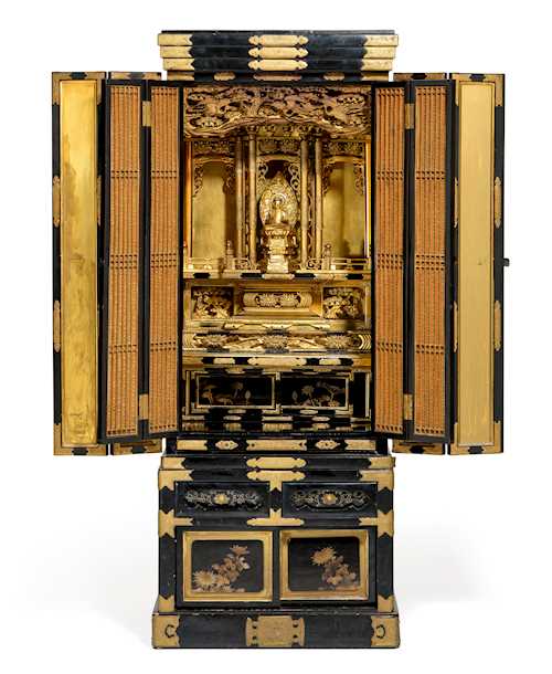 A GOLD AND BLACK LACQUER BUTSUDAN (BUDDHIST ALTAR).