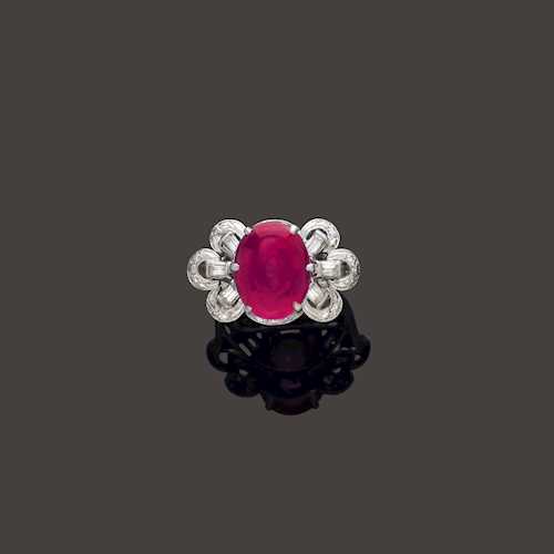 BURMA STAR SAPPHIRE AND DIAMOND RING, ca. 1950.