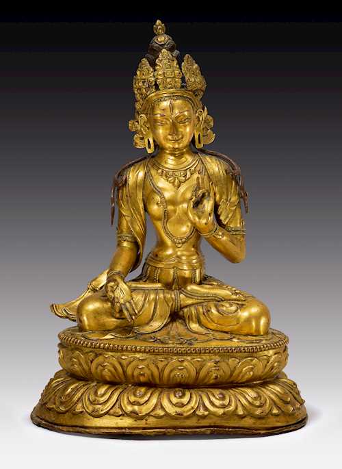 A GENTLE FIGURE OF THE WHITE TARA.